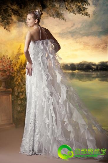 希腊风格婚纱_穿上希腊风格婚纱变身典雅女神 梦幻浪漫美美哒